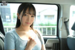厳しく育てられた名家のお嬢様が恥ずかしさを乗り越えて… ウブ過ぎる 天然Icup女子大生 決意のAVデビュー 雪月ふわり