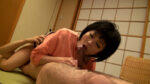 カメラの前で恥ずかしそうにローターを股間に当て身を捩る熟女の豹変イキっぷりが凄すぎる不貞SEX