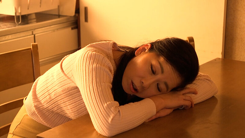 うちのかあちゃんは性欲旺盛！？倅を誘惑する熟母との歪んだ異常性愛！溶け込む熟母の変態SEX