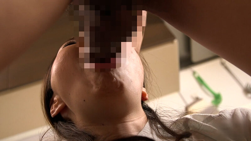母の不貞SEXを目撃した長男は…不貞行為の代償は長男の肉便器となること!禁断の異常性交に肉便器と化した美しき熟母!