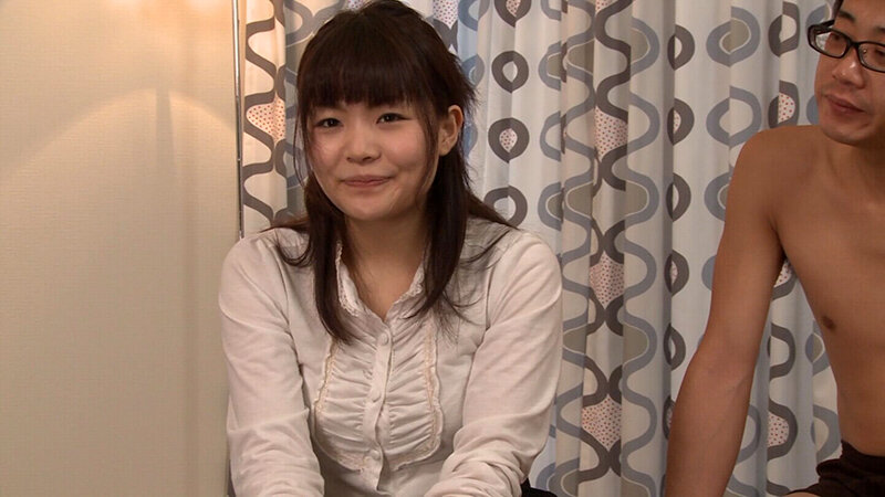 浮気をされて怒り心頭の若妻さん!やけくそ気味にAV出演を決めちゃう!考えが変わらない内にと電マでイカセてヌレヌレなアソコに肉棒挿入で生中出し!