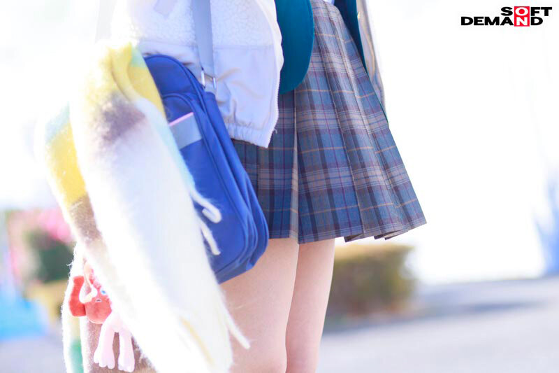 マジックミラー号 10代の学生男女が身体と相性で挑戦！ アオハル2人3脚！ ちょっとオトナのピクトグラムチャレンジ！ 全て成功したら、最新スマホをプレゼント！ 近くなりすぎた距離感が若い性欲を弾けさせる！？ ヤッてはいけない友達同士が禁断SEX！？